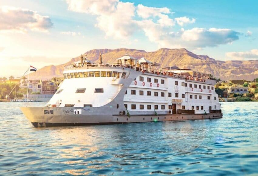 8-Day Pyramids and Nile Cruise Package by Air